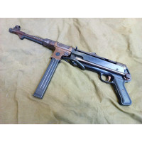 СХП Охолощенный пистолет-пулемет Schmeisser MP-38 (кал. 10х31 мм, СХП Шмайсер) СХП Охолощенный пистолет-пулемет Schmeisser MP-38 (кал. 10х31 мм, СХП Шмайсер)